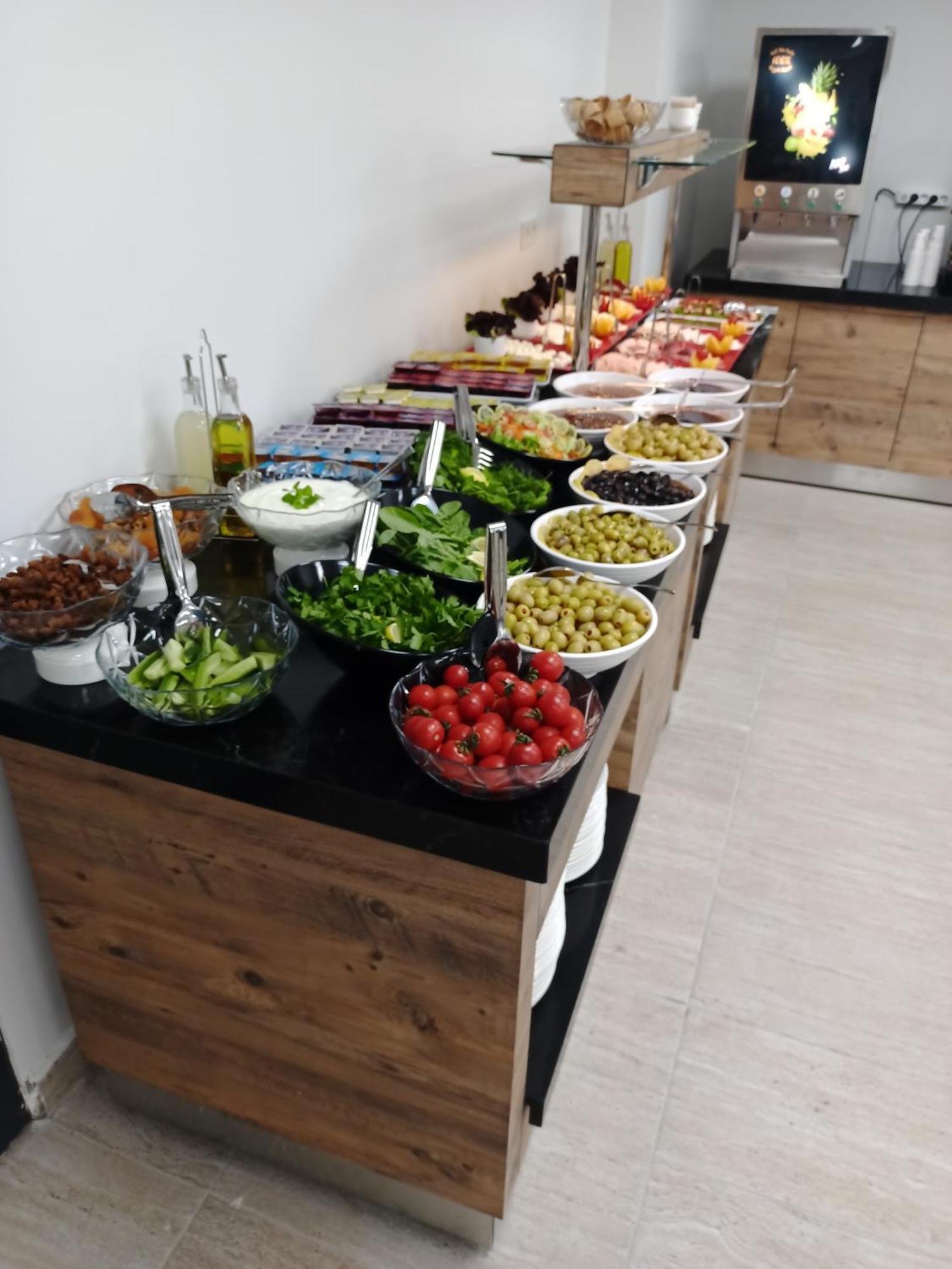 C Suites Antalia Airport Bagian luar foto