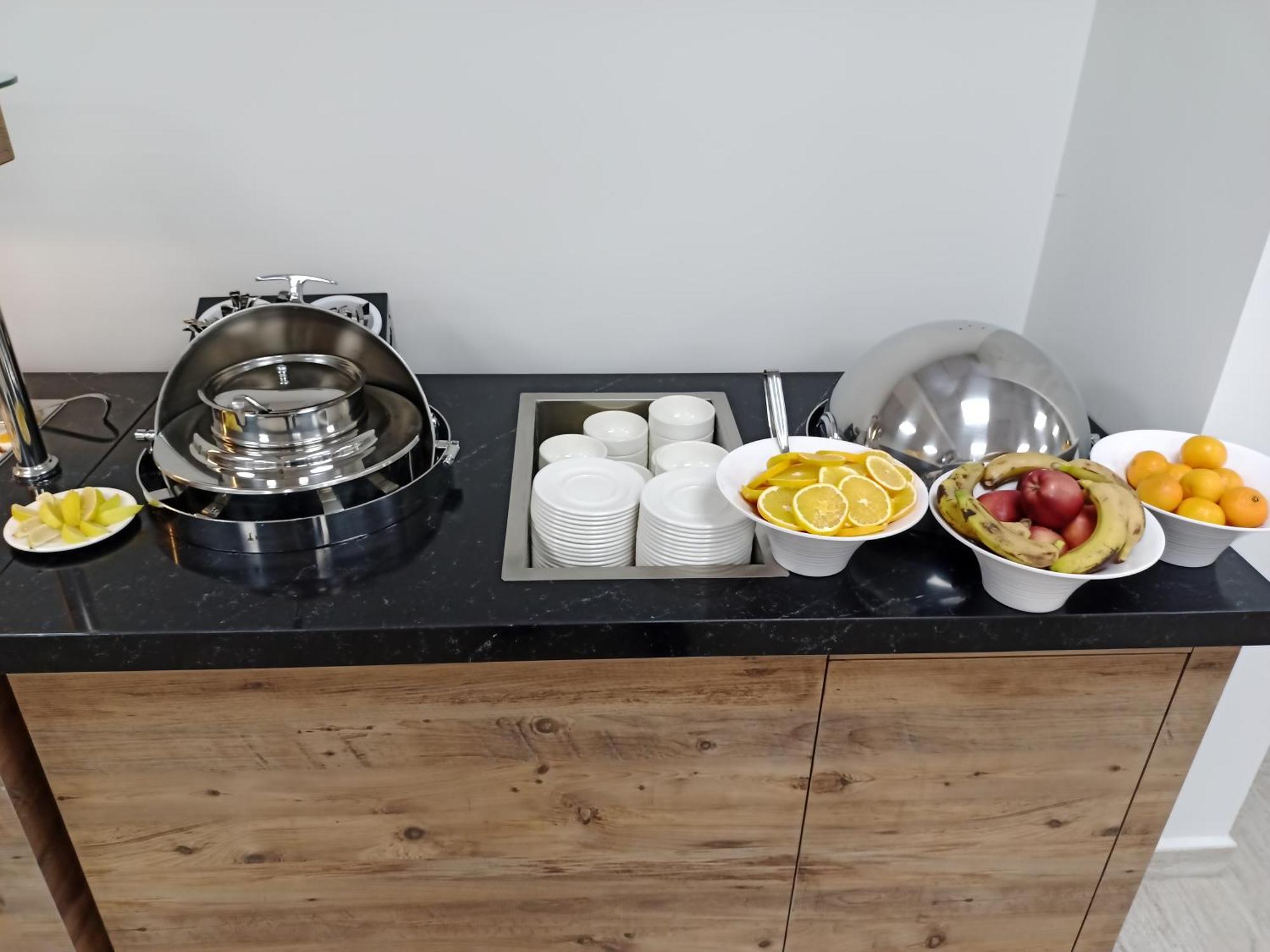 C Suites Antalia Airport Bagian luar foto